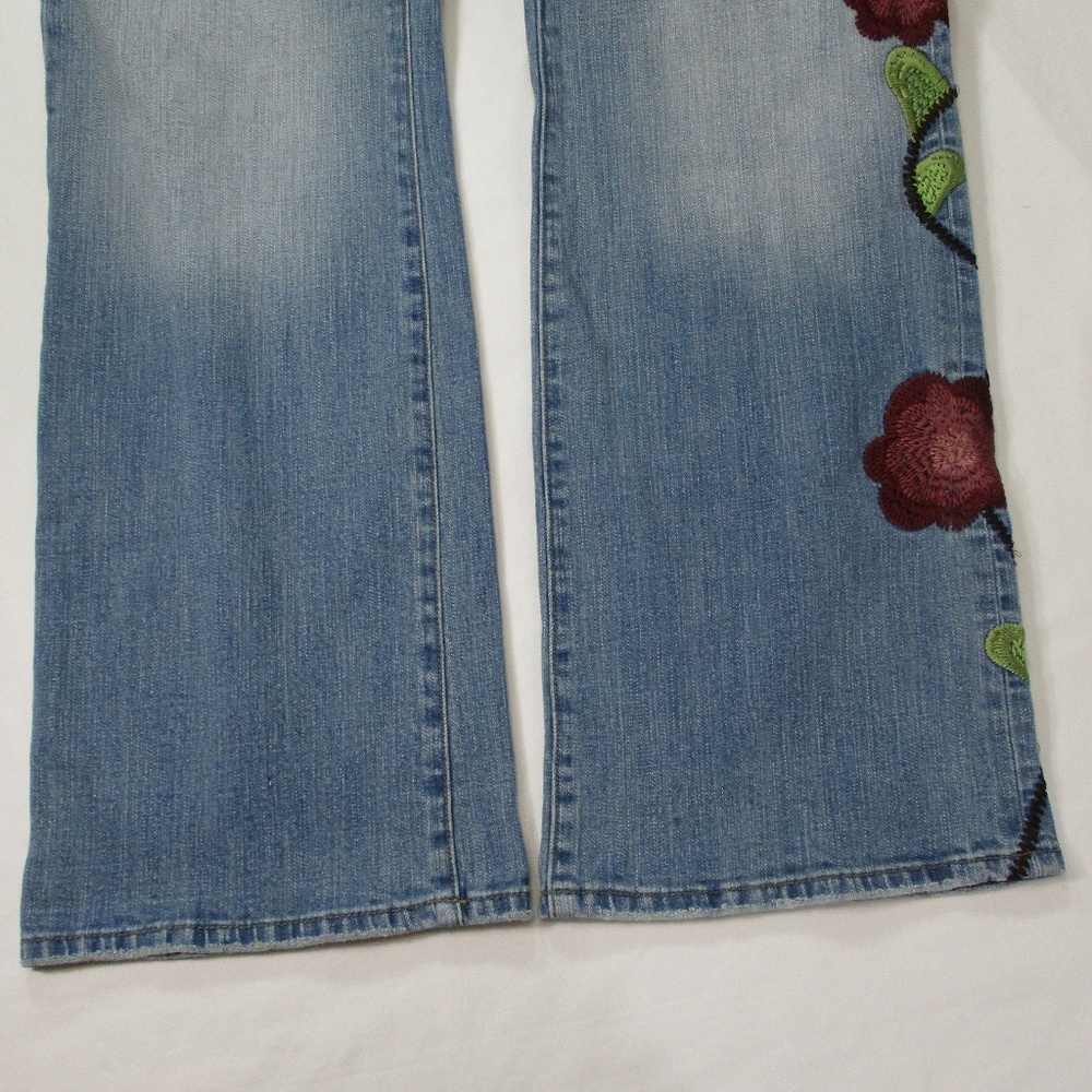 Guess Embroidered Jeans Size 31 #21 View 3